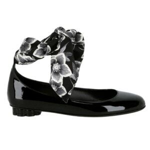 Salvatore Ferragamo Cefalu Black Patent Leather Ballet Foulard Bow Flats $695